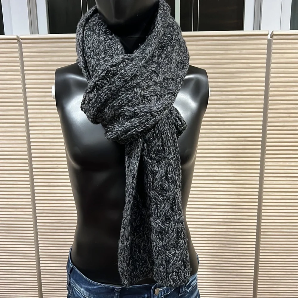 Banana Republic Italian Wool-Blend Cable-Knit Scarf.